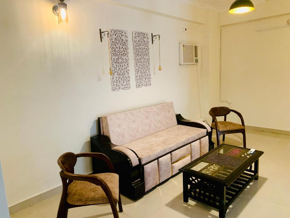 Tranquil Apartment Varanasi Exterior photo